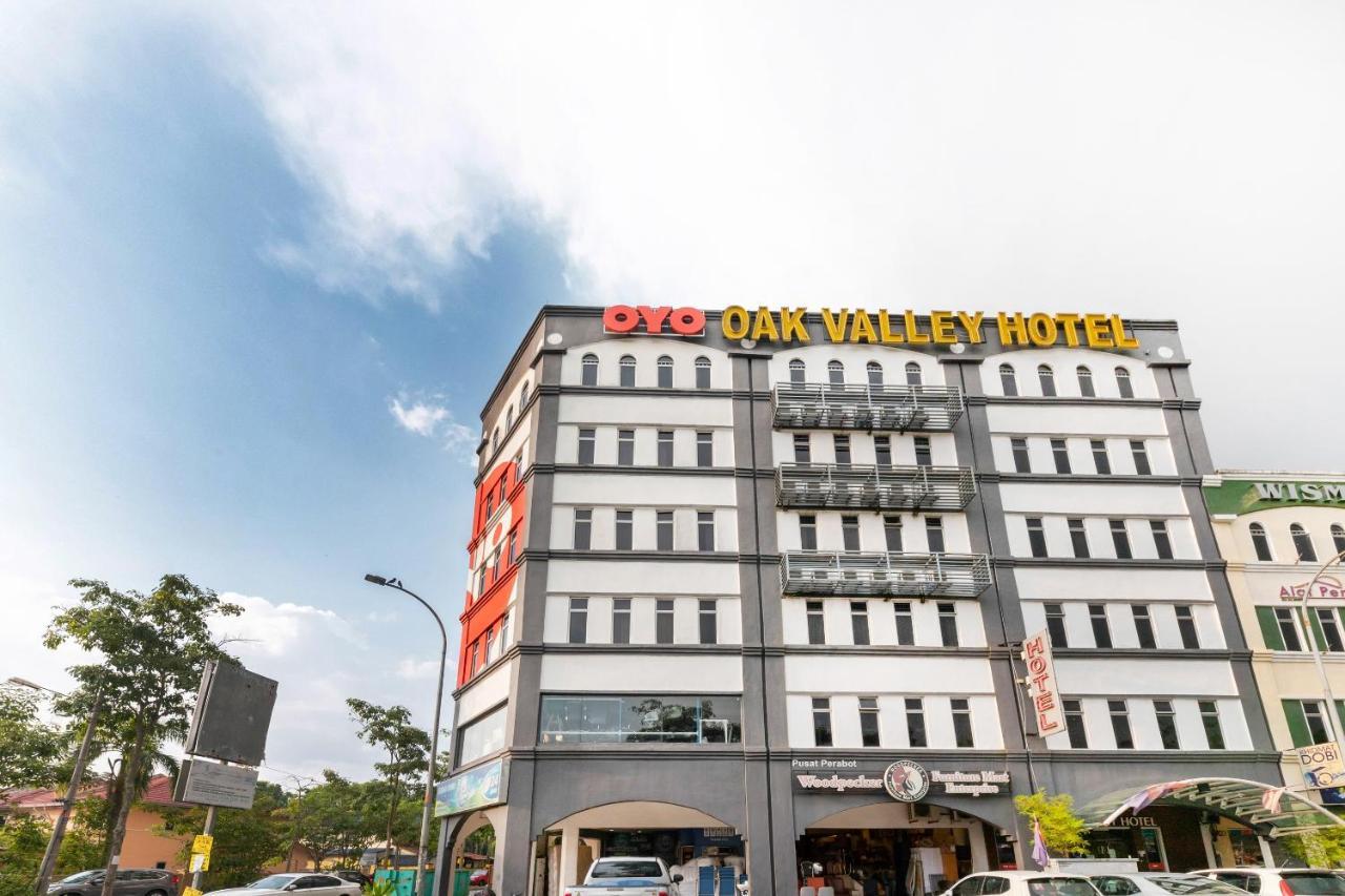 Oyo 430 Oak Valley Boutique Hotel Джохор-Бару Екстер'єр фото