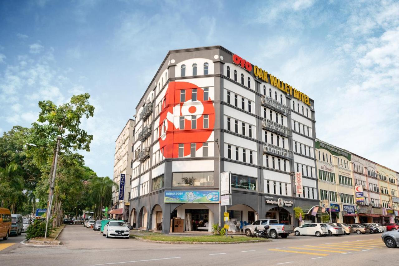 Oyo 430 Oak Valley Boutique Hotel Джохор-Бару Екстер'єр фото