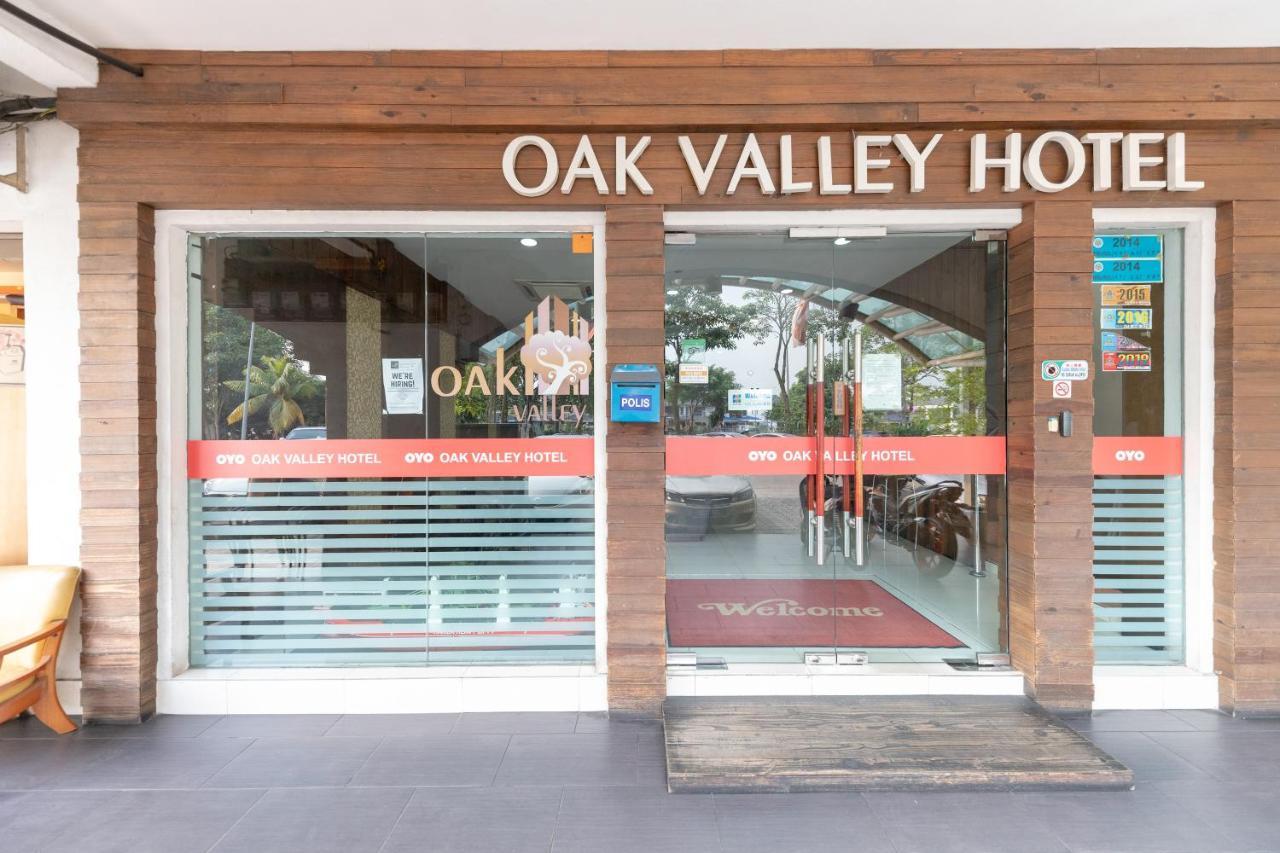 Oyo 430 Oak Valley Boutique Hotel Джохор-Бару Екстер'єр фото