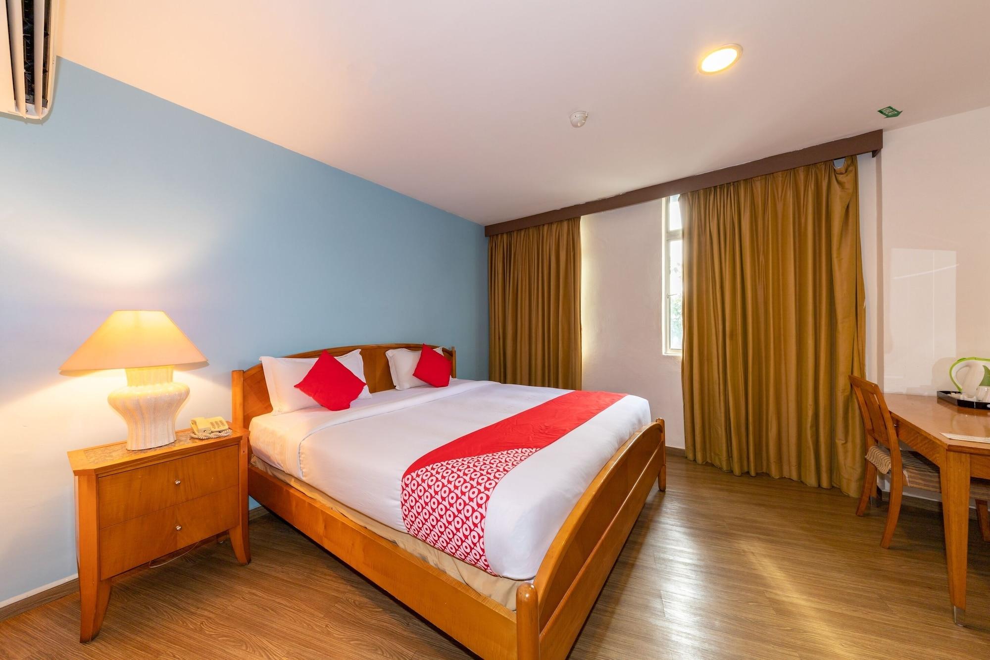 Oyo 430 Oak Valley Boutique Hotel Джохор-Бару Екстер'єр фото