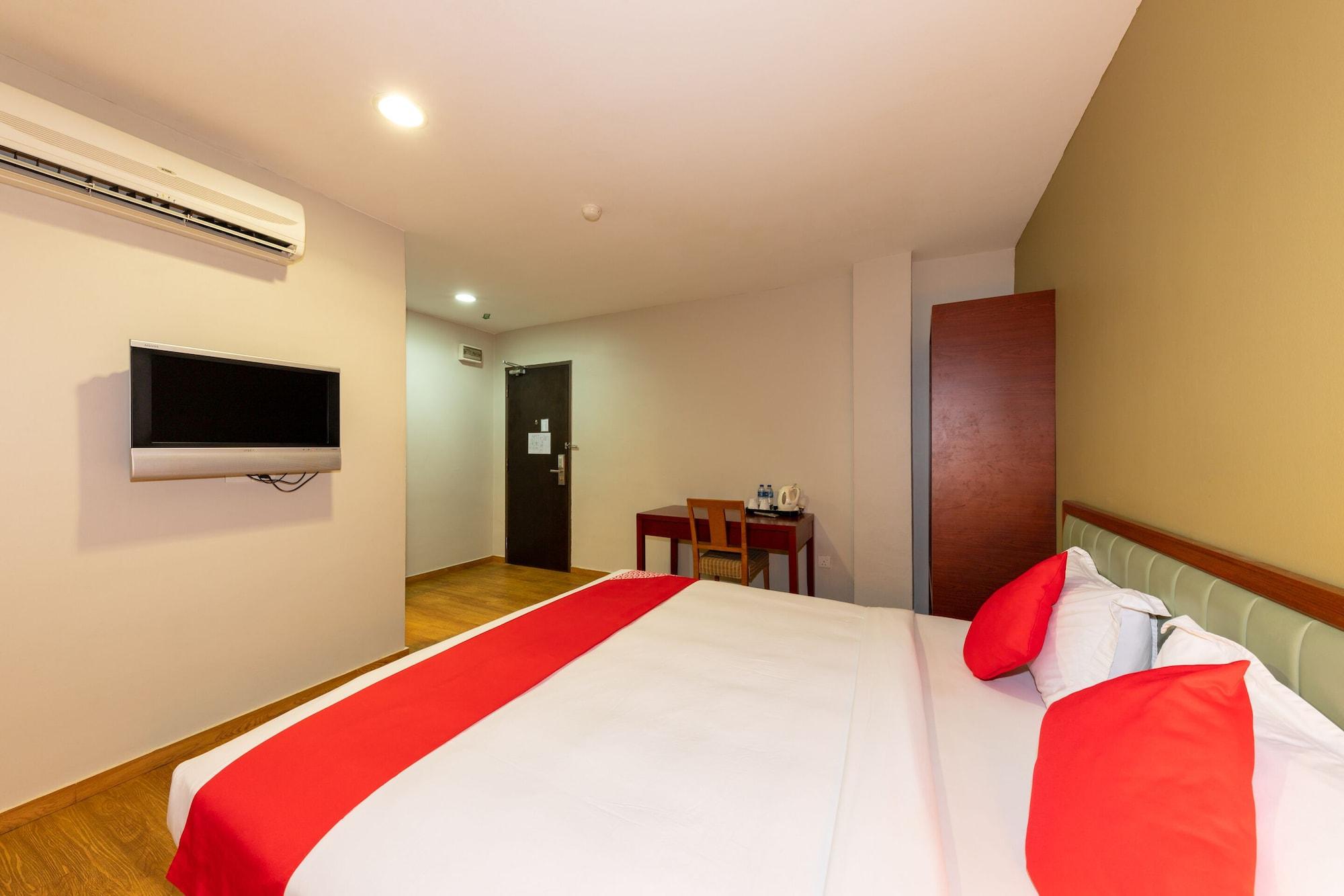 Oyo 430 Oak Valley Boutique Hotel Джохор-Бару Екстер'єр фото