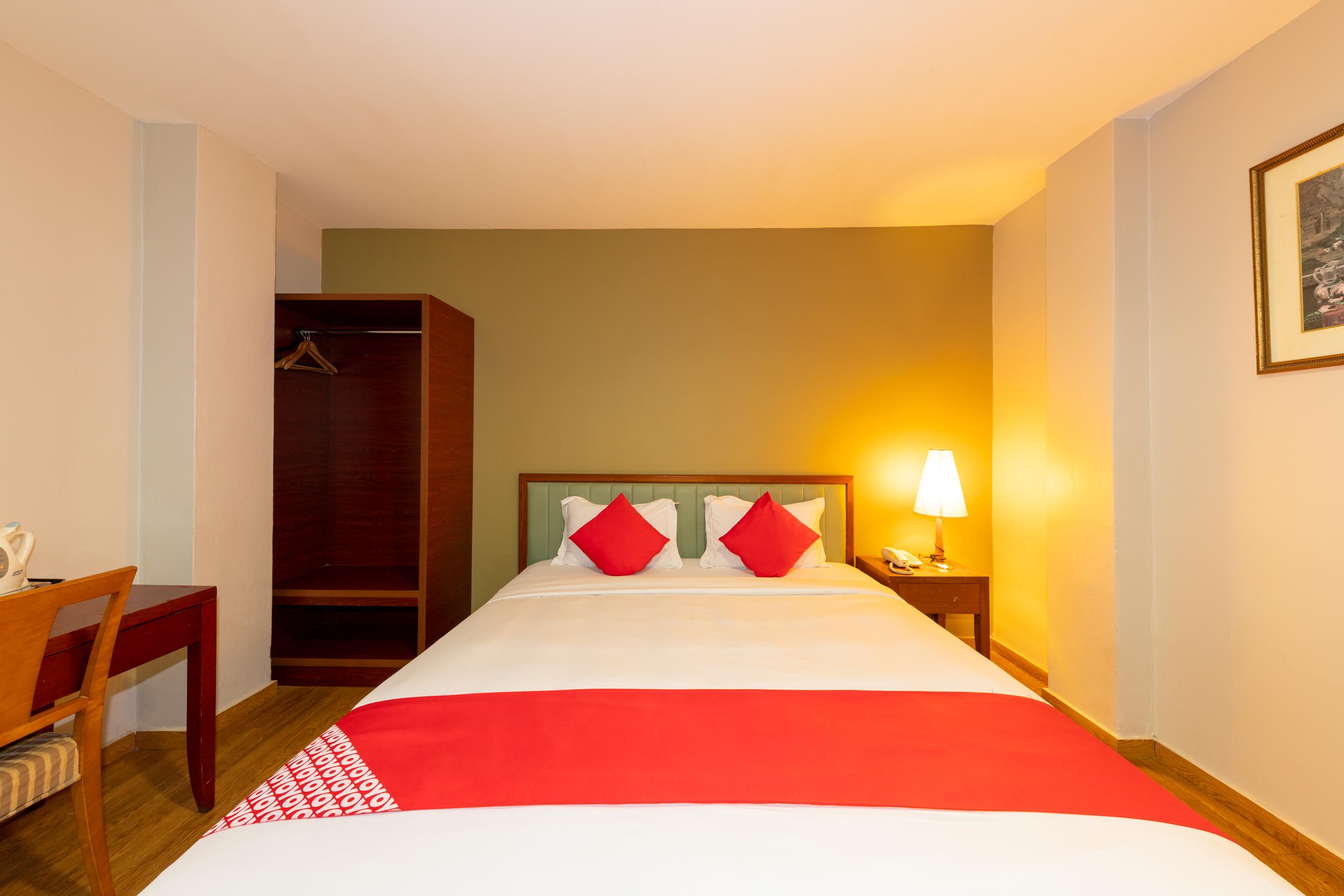 Oyo 430 Oak Valley Boutique Hotel Джохор-Бару Екстер'єр фото