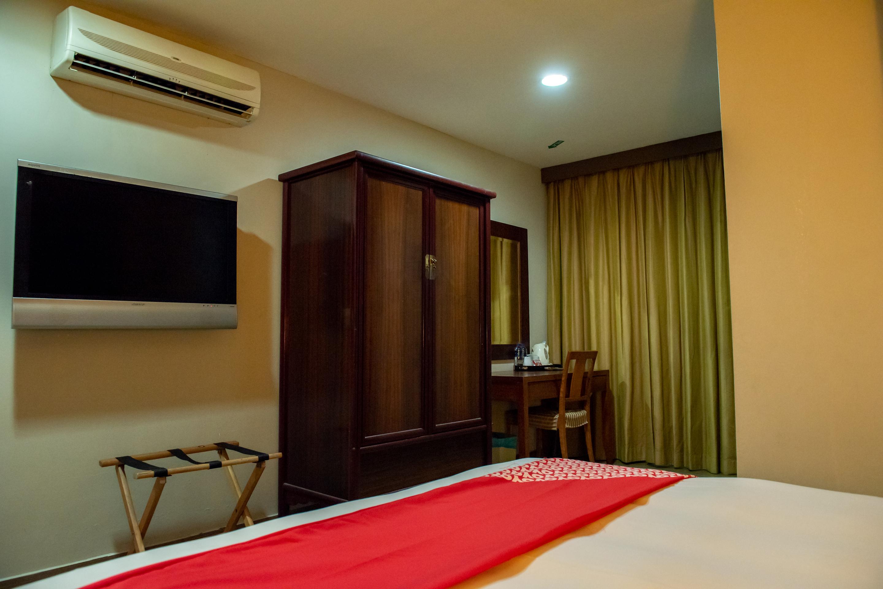 Oyo 430 Oak Valley Boutique Hotel Джохор-Бару Екстер'єр фото