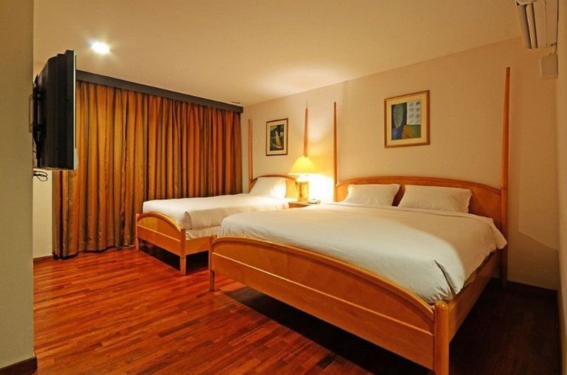 Oyo 430 Oak Valley Boutique Hotel Джохор-Бару Екстер'єр фото