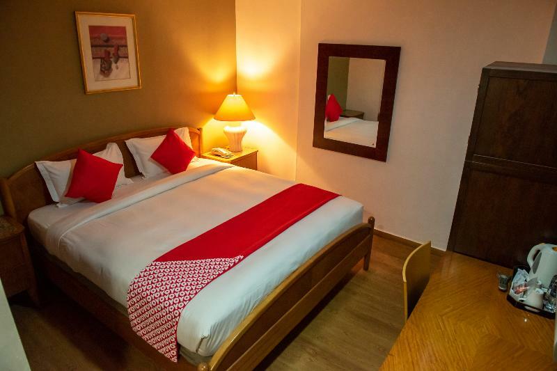 Oyo 430 Oak Valley Boutique Hotel Джохор-Бару Екстер'єр фото